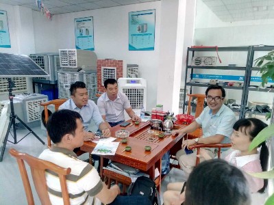 江西經(jīng)銷商來訪 江西經(jīng)銷商來訪